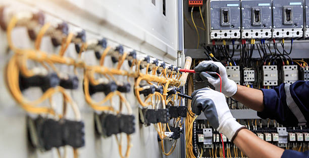 Professional Electrician technician working in Archer, FL